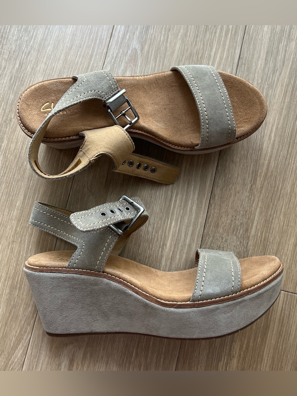 Women's Clarks Suede Wedge Sandals